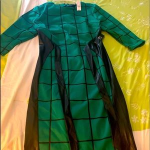 Beautiful windowpane Sheath Flex leather.Warrior Green.